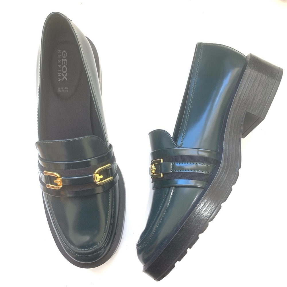 NIB Geox Respira Patent Leather Loafer Dk Green 10